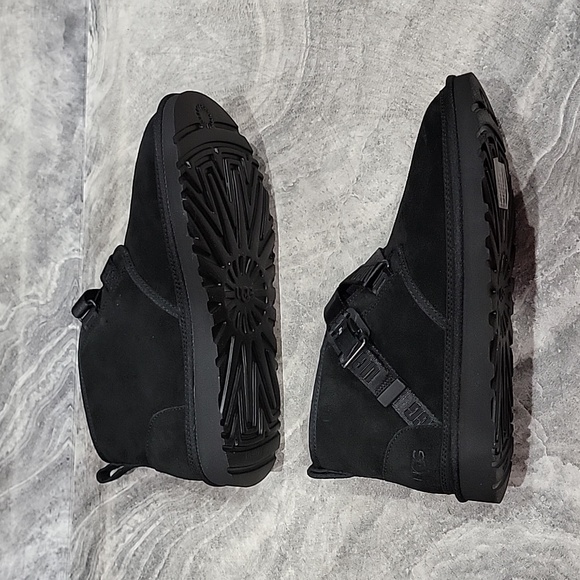 NIB (new in box) Men's size 12 UGG Chukka Boots - Picture 5 of 9